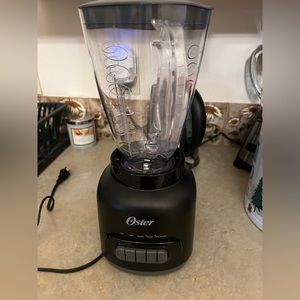 Oster. Black Blender.